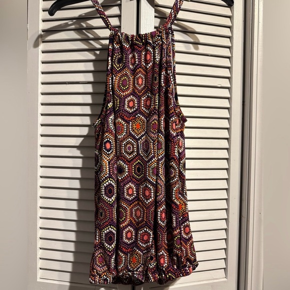 Trina Turk Stretchy Mosaic Faux Wrap Sleeveless Top - Picture 1 of 5